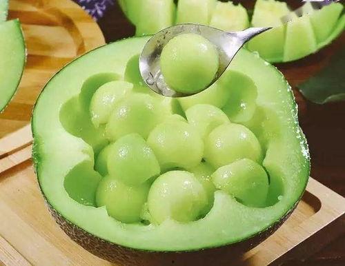 宝宝吃玫珑瓜的作用,润肺止咳，助力健康成长