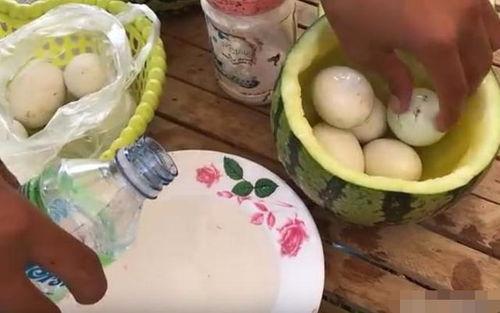 瓜哥吃瓜奇葩物品图片高清,揭秘那些令人瞠目结舌的吃瓜神器